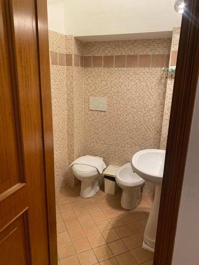 Apartment For 6 People Rome